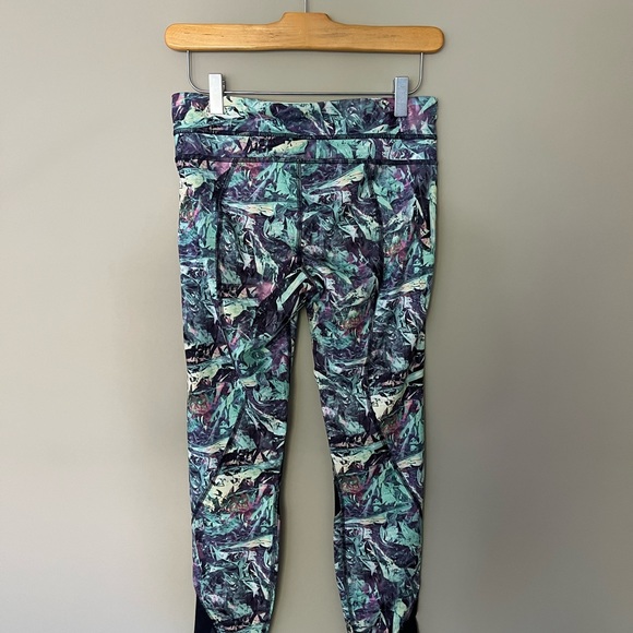 Lululemon multicolour Inspire Tight II with mesh details - Picture 2 of 5